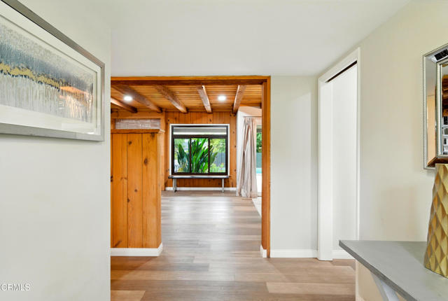 Detail Gallery Image 7 of 40 For 5123 Caroli Ln, La Canada Flintridge,  CA 91011 - 3 Beds | 2/1 Baths