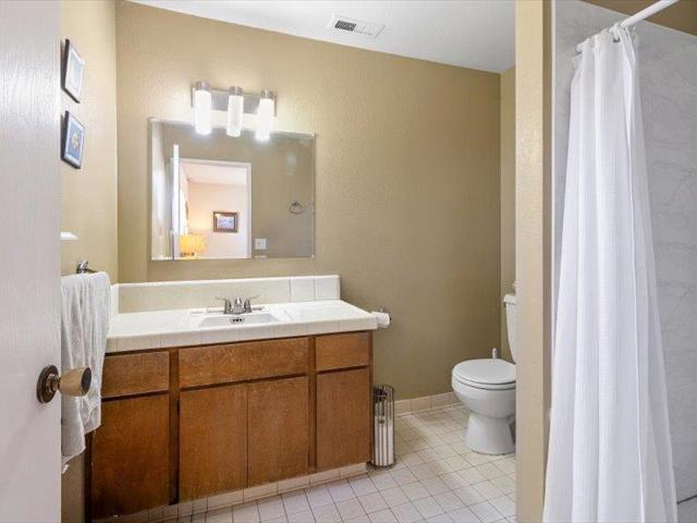 74 Meadow Terrace, Watsonville CA: https://media.crmls.org/mediaz/1170850f-d980-4d07-b08f-67f0b27e4270.jpg