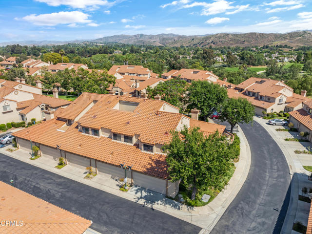 Detail Gallery Image 39 of 40 For 390 Country Club Dr #E,  Simi Valley,  CA 93065 - 3 Beds | 2/1 Baths