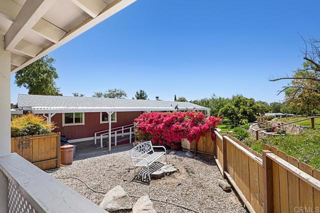 18218 Paradise Mountain Rd Spc 81, Valley Center CA: https://media.crmls.org/mediaz/1170fb4a-6c8d-48ee-807f-921e518f9ad7.jpg