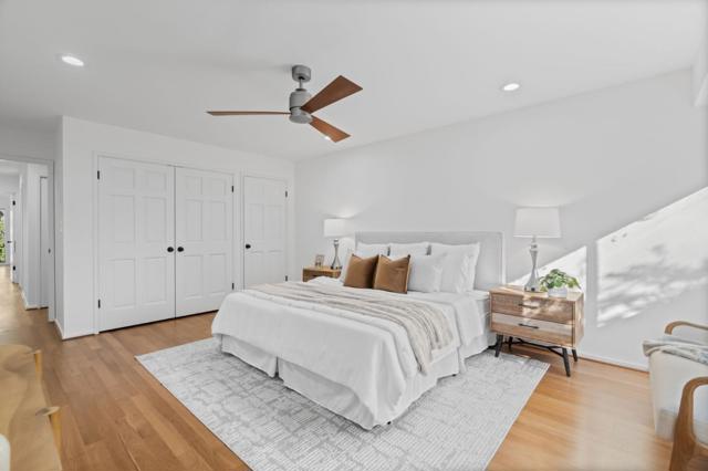 2146 Sand Hill Road, Menlo Park CA: https://media.crmls.org/mediaz/1171235e-4e24-4e4e-bbd8-3c5590bc681e.jpg