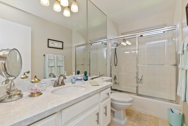 72416 Sommerset Drive, Palm Desert CA: https://media.crmls.org/mediaz/11769392-d473-4793-b8b4-9cf781361fc5.jpg