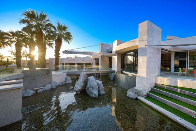 79095 Tom Fazio N Lane, La Quinta CA: https://media.crmls.org/mediaz/11769502-46f6-40a5-9f10-fd8894962bb7.jpg