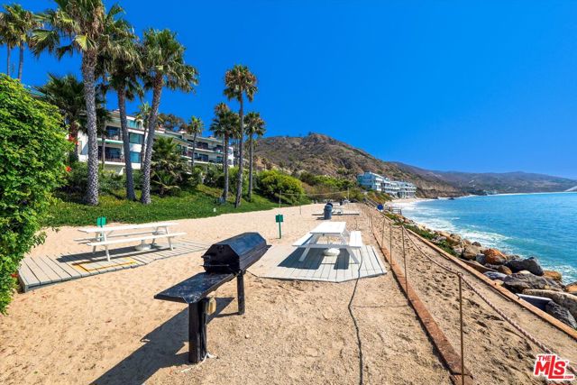 26668 Seagull Way, Malibu, CA 90265