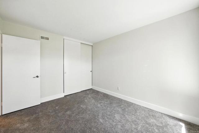 801 Caminito Azul, Carlsbad CA: https://media.crmls.org/mediaz/11781b11-679b-4505-a2a0-6599a05b5b01.jpg