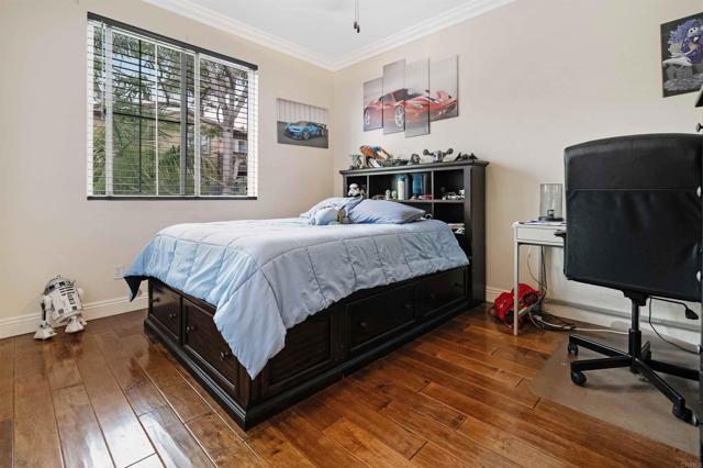 Image 16 of 28 For 1327 Silver Hawk Way