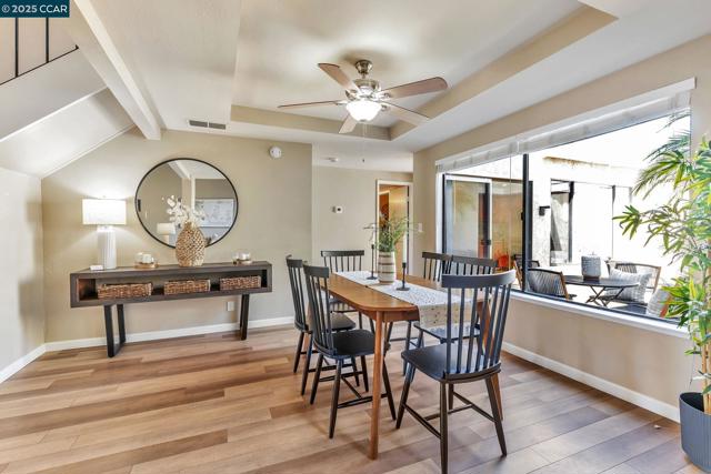 102 Northcreek Cir, Walnut Creek CA: https://media.crmls.org/mediaz/117a58f2-7f67-410a-bd2a-8d630ae57ea5.jpg