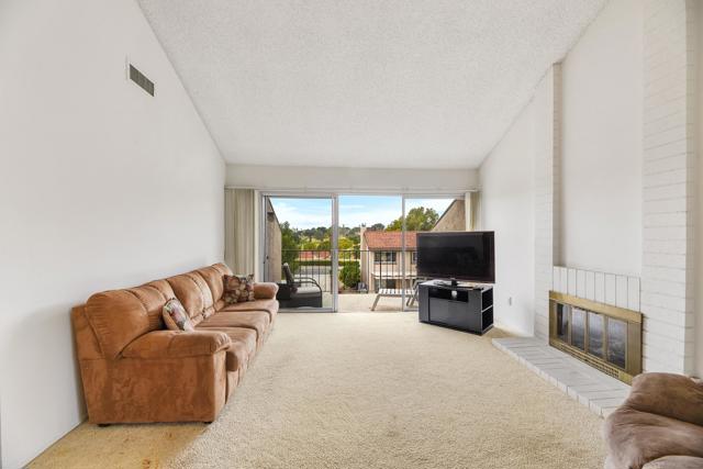 Image 9 of 46 For 13026 Paseo Del Verano  Unit 3