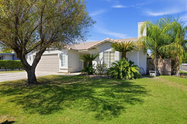 44795 Cabrillo Avenue, Palm Desert, CA 92260