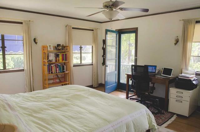 1321 Webster Street, Palo Alto CA: https://media.crmls.org/mediaz/117c91a4-ac7a-4304-9aff-098a73386bcb.jpg
