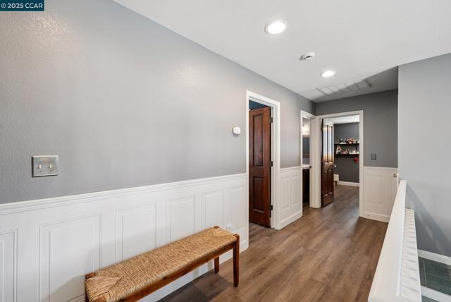 4813 Carrington Dr, Oakley CA: https://media.crmls.org/mediaz/117e18fe-c906-4fd9-a71b-a733d582fe42.jpg