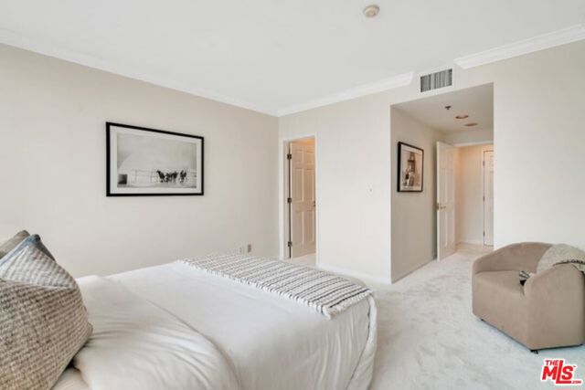 10724 Wilshire Boulevard, Los Angeles CA: https://media.crmls.org/mediaz/117f0304-c252-4096-a6ab-ade4c41f8224.jpg