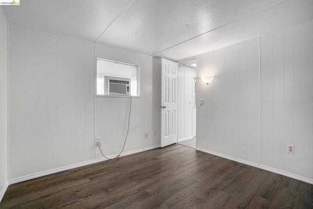 Image 10 of 26 For 210 Cypress  