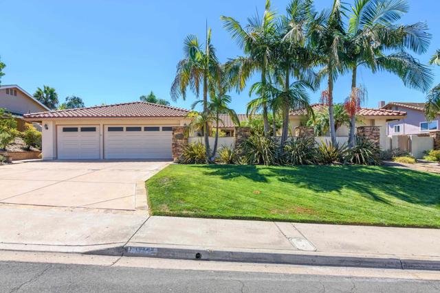 Detail Gallery Image 1 of 1 For 1812 Hacienda Dr, El Cajon,  CA 92020 - 3 Beds | 2 Baths