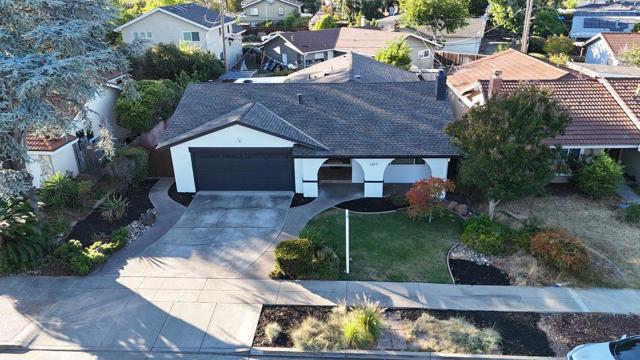1417 Usona Drive, San Jose CA: https://media.crmls.org/mediaz/11805168-1355-412d-86db-bffa869e4dd4.jpg