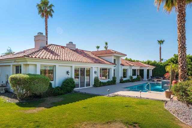 35010 Vista Del Ladero, Rancho Mirage CA: https://media.crmls.org/mediaz/118158f0-998e-450b-8fc0-638a0dfa565c.jpg