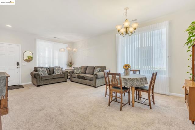 1185 BACCHINI LANE, Brentwood CA: https://media.crmls.org/mediaz/11844e1e-7946-48c2-b8ca-ef9a7ec228db.jpg