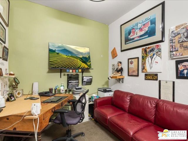 55 Cabernet, Rancho Mirage CA: https://media.crmls.org/mediaz/11865ba2-7d20-47f4-807d-721ff5f9bf55.jpg