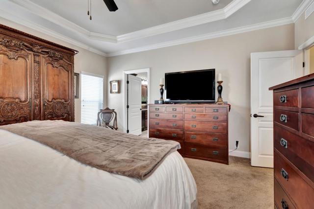 1050 Borregas Avenue, Sunnyvale CA: https://media.crmls.org/mediaz/1187cc51-ace9-4c8a-873d-7a99fbd01ed8.jpg