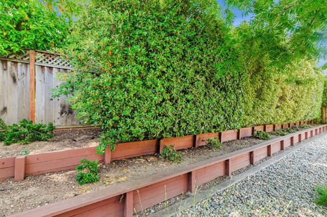 3012 Lake Estates Court, San Jose CA: https://media.crmls.org/mediaz/11883769-07f8-4cbc-85eb-23a4d500a2c4.jpg