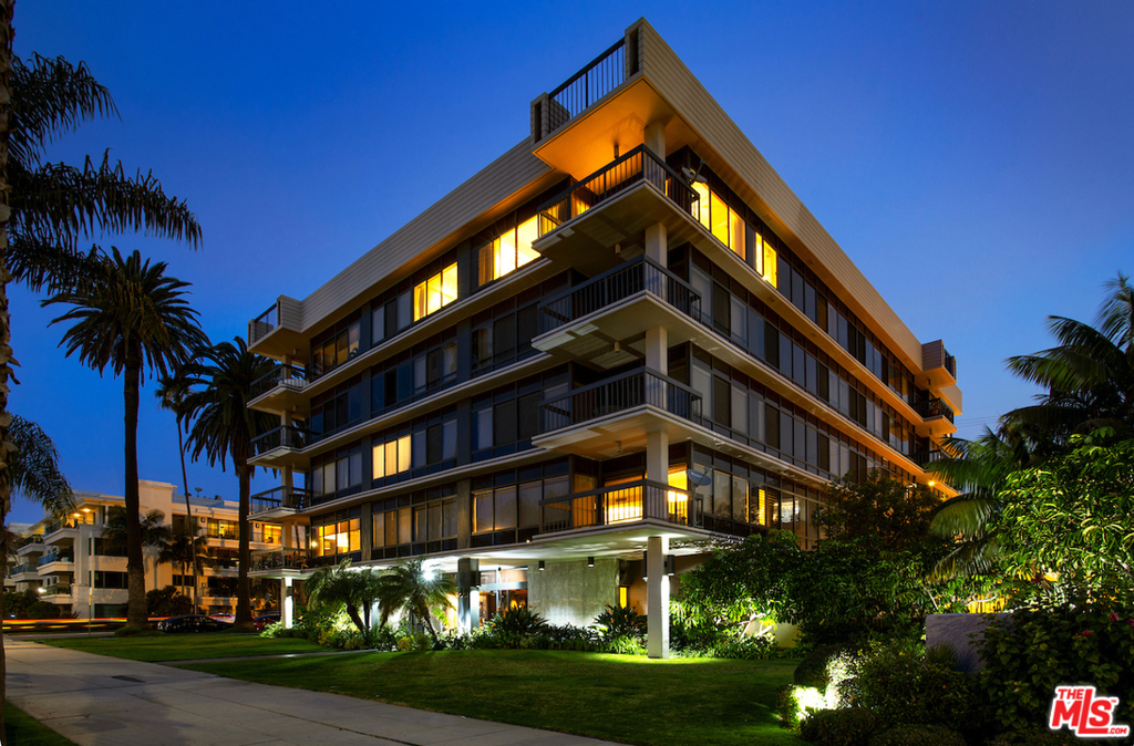 1007 OCEAN AVENUE #PH2, SANTA MONICA, CA 90403 – Ocean Ave Living