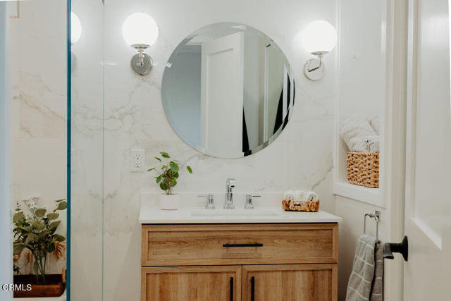 Detail Gallery Image 15 of 18 For 2139 Sunridge Dr, Ventura,  CA 93003 - 3 Beds | 2 Baths