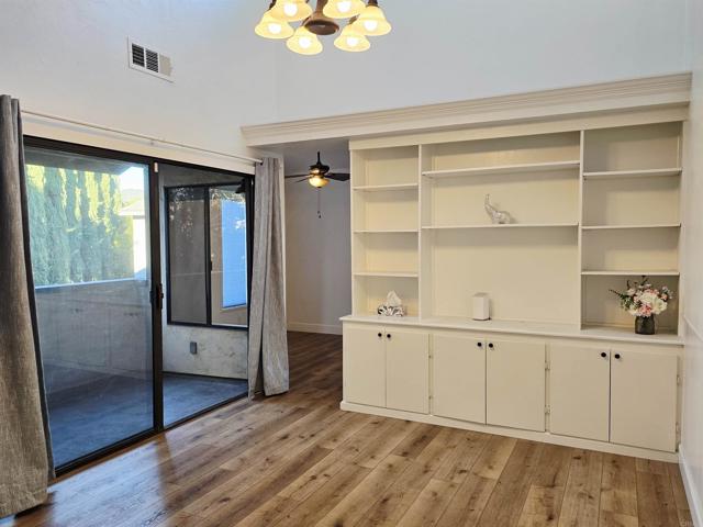 Detail Gallery Image 10 of 62 For 2135 E Valley Pkwy #7,  Escondido,  CA 92027 - 1 Beds | 1 Baths