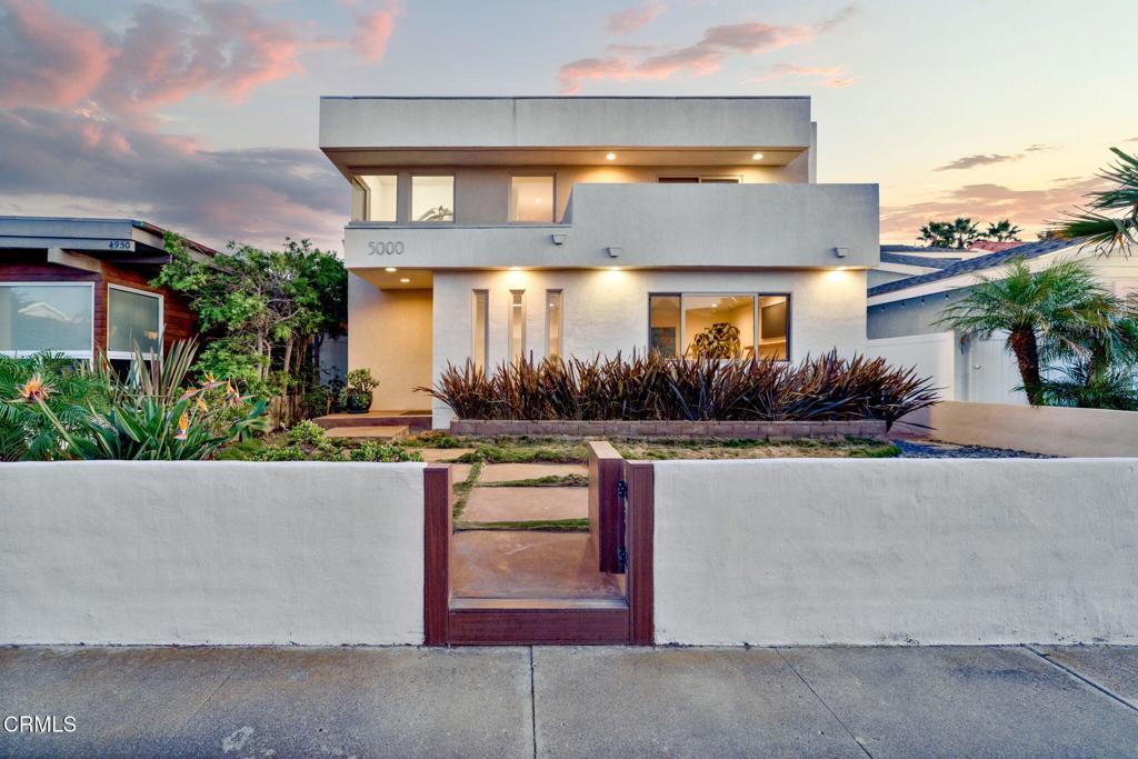 5000 Island View Street