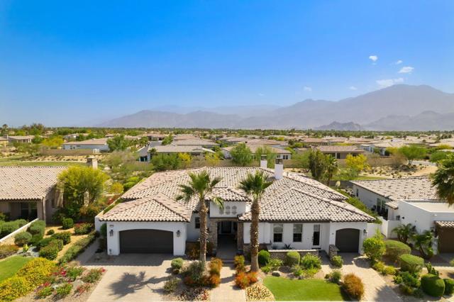 81675 Macbeth Street, La Quinta CA: https://media.crmls.org/mediaz/118cec17-ff3c-4b6f-b0c7-d09612116dea.jpg