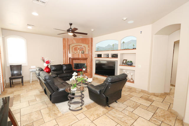 Image 9 of 36 For 31575 El Toro Road