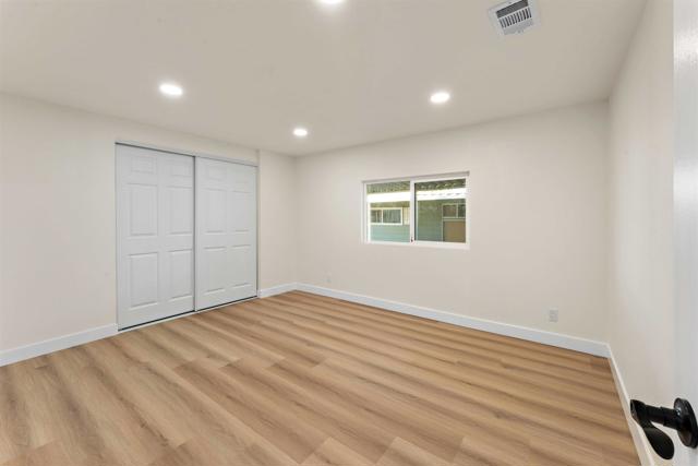 Detail Gallery Image 13 of 30 For 13162 Highway 8 Business #104,  El Cajon,  CA 92021 - 3 Beds | 2 Baths