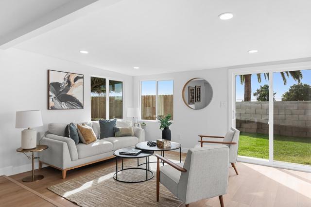 Detail Gallery Image 6 of 47 For 2910 Amulet St, San Diego,  CA 92123 - 4 Beds | 2 Baths