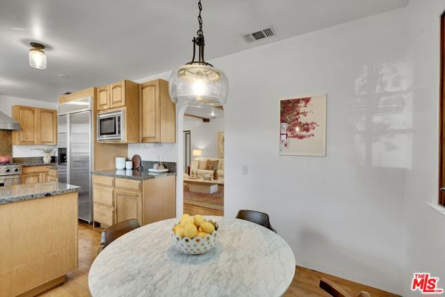 4300 Laurelgrove Avenue, Studio City CA: https://media.crmls.org/mediaz/118f0d34-dfb3-4af3-9b9b-68e61889a3d5.jpg