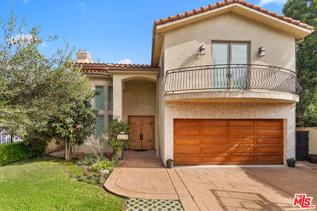 4510 Tyrone Avenue, Sherman Oaks CA: https://media.crmls.org/mediaz/1191a41d-5d69-4aec-9c3f-cb7cde3ba9ba.jpg
