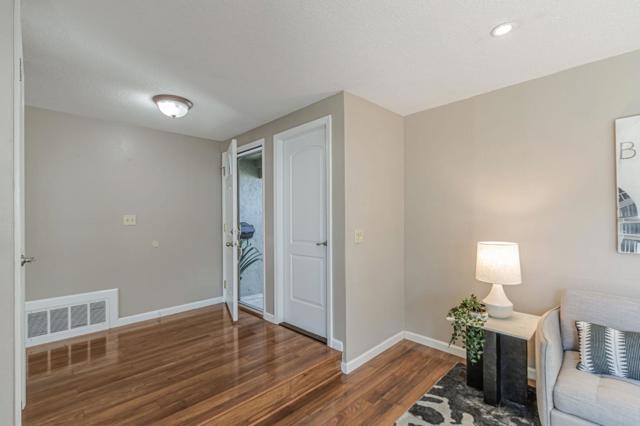 720 Glenburry Way, San Jose CA: https://media.crmls.org/mediaz/1195cad3-30b8-4df1-a7fc-7da4aa2b305f.jpg