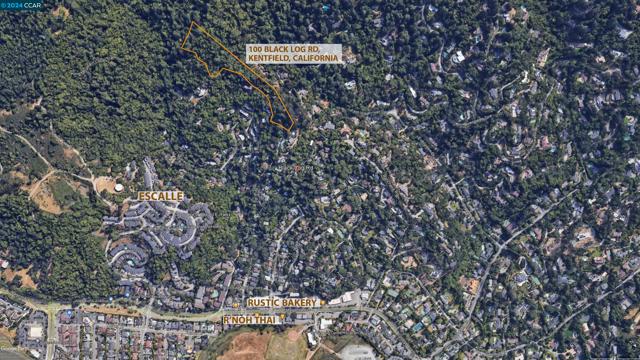 100 Black Log Rd, Kentfield CA: https://media.crmls.org/mediaz/1195e5d3-0e51-45a8-8829-eedf03655bdf.jpg