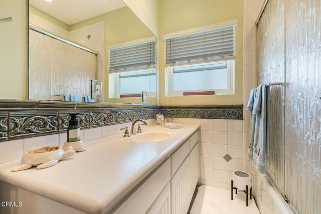 297 Rancho Drive, Ventura CA: https://media.crmls.org/mediaz/1195feae-62e6-47d2-bce4-5713534ae840.jpg