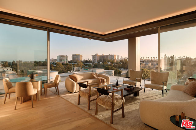 8899 Beverly Boulevard, West Hollywood CA: https://media.crmls.org/mediaz/11961448-2e93-48ec-983a-6ea9c40b8bb1.jpg