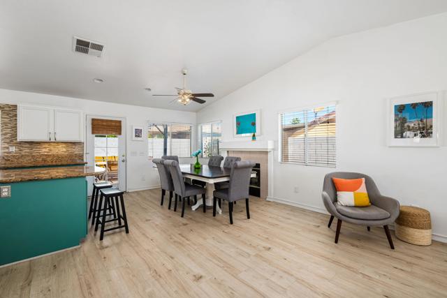 45405 Deerbrook Circle, La Quinta CA: https://media.crmls.org/mediaz/11965073-e700-4210-9ed8-07f63d09ab4f.jpg