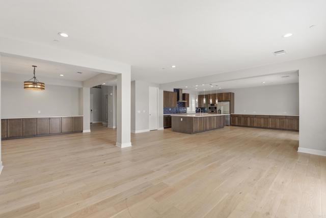 Image 15 of 50 For 1743 La Cumbre Avenue