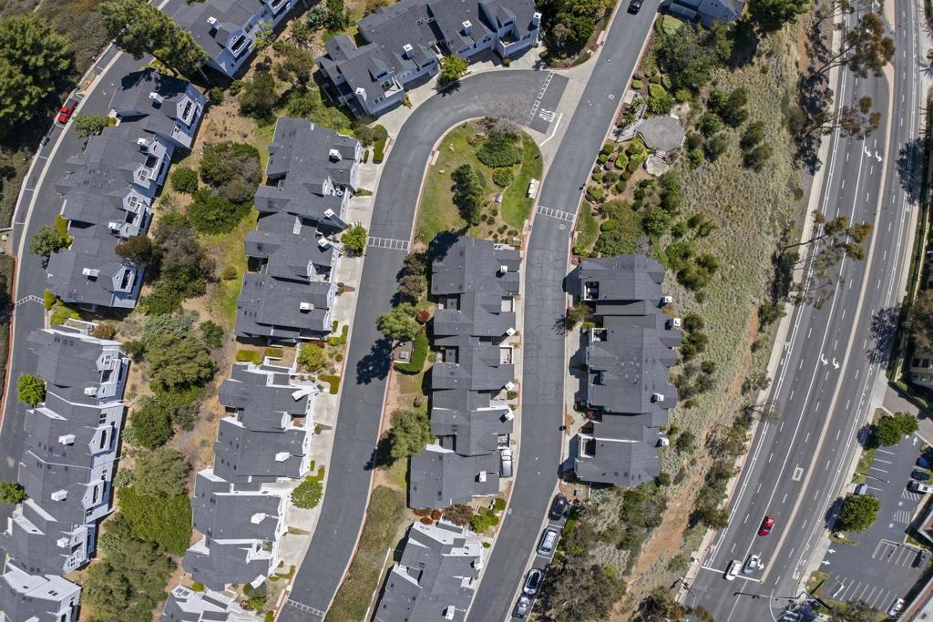 MLS #250031714SD img 39