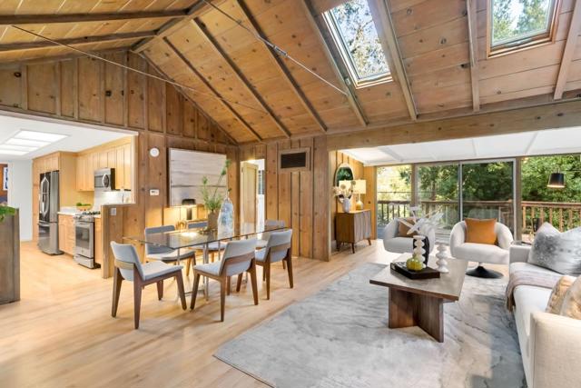 1019 Los Trancos Road, Portola Valley CA: https://media.crmls.org/mediaz/119ca50a-e56a-4549-b879-dfdd148e57cb.jpg