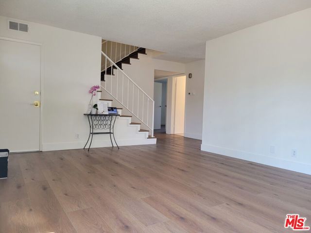 16907 Betty Avenue, Cerritos CA: https://media.crmls.org/mediaz/119d555d-e95e-4c4a-837a-5ed5f1909d03.jpg