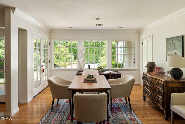 394 S Bonnie Avenue, Pasadena CA: https://media.crmls.org/mediaz/119e2cc1-8676-4c3b-b15e-d3f78941a1be.jpg