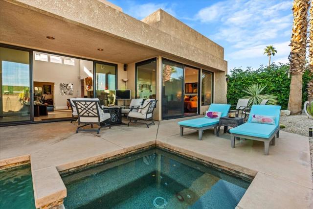 11 Vista Loma Drive, Rancho Mirage, CA 92270