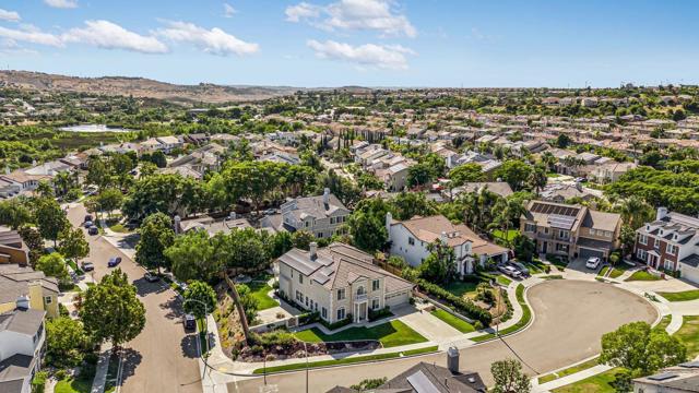 16112 Palomino Valley Ct, San Diego, California 92127, 5 Bedrooms Bedrooms, ,4 BathroomsBathrooms,Single Family Residence,For Sale,Palomino Valley Ct,240016666SD