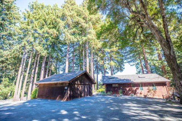 4600 Trout Gulch Road, Aptos CA: https://media.crmls.org/mediaz/119f88b7-cfc9-419e-8862-2704fce34707.jpg