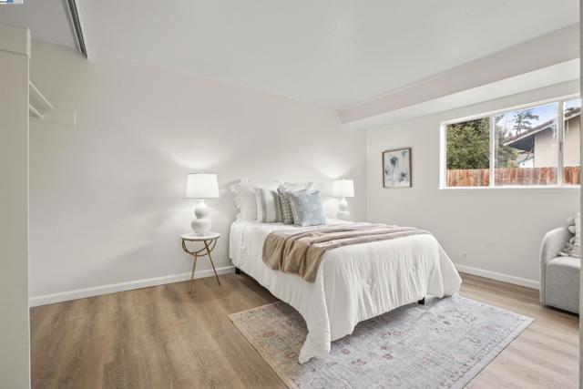 2541 Duke Ave, Richmond CA: https://media.crmls.org/mediaz/11a09893-686d-4ba7-b002-8eb818c7c65b.jpg