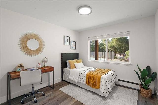 12272 Windsor Court, Los Altos Hills CA: https://media.crmls.org/mediaz/11a1459a-4890-4e9f-8240-39f496f4880c.jpg