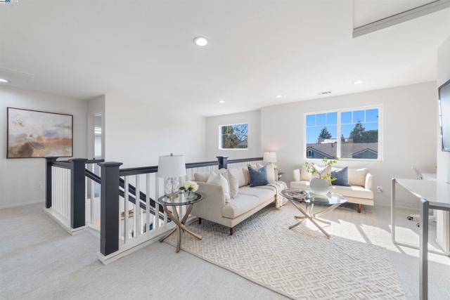 4667 Myrtle Dr, Dublin CA: https://media.crmls.org/mediaz/11a18edc-0ae9-4561-b5f1-3ca940e41830.jpg